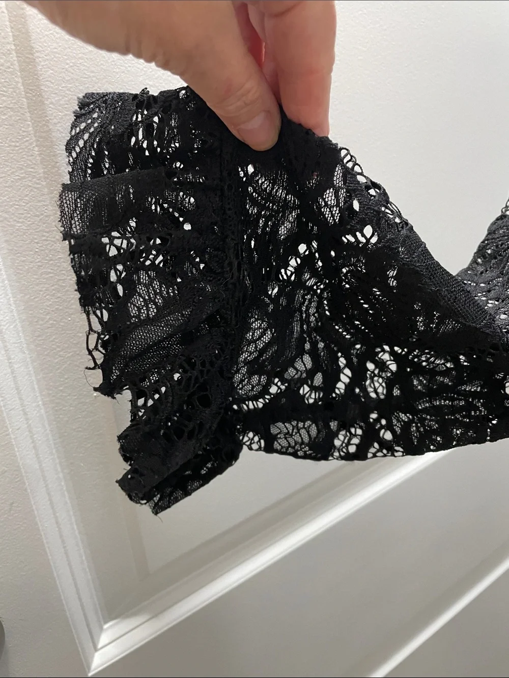 Only Black Lace Ruffle Hem Long Sleeve Blouse - Picture 4 of 5